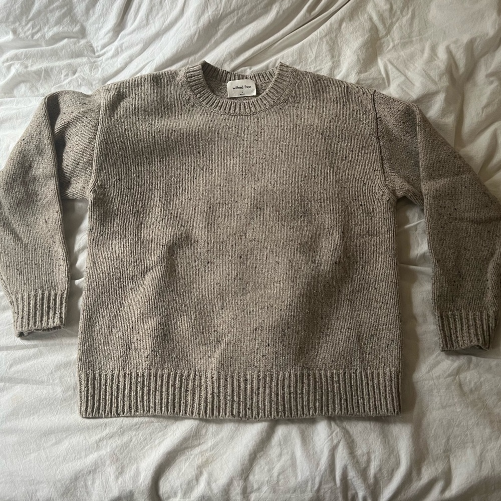 Aritzia Wilfred Free Wool Sweater